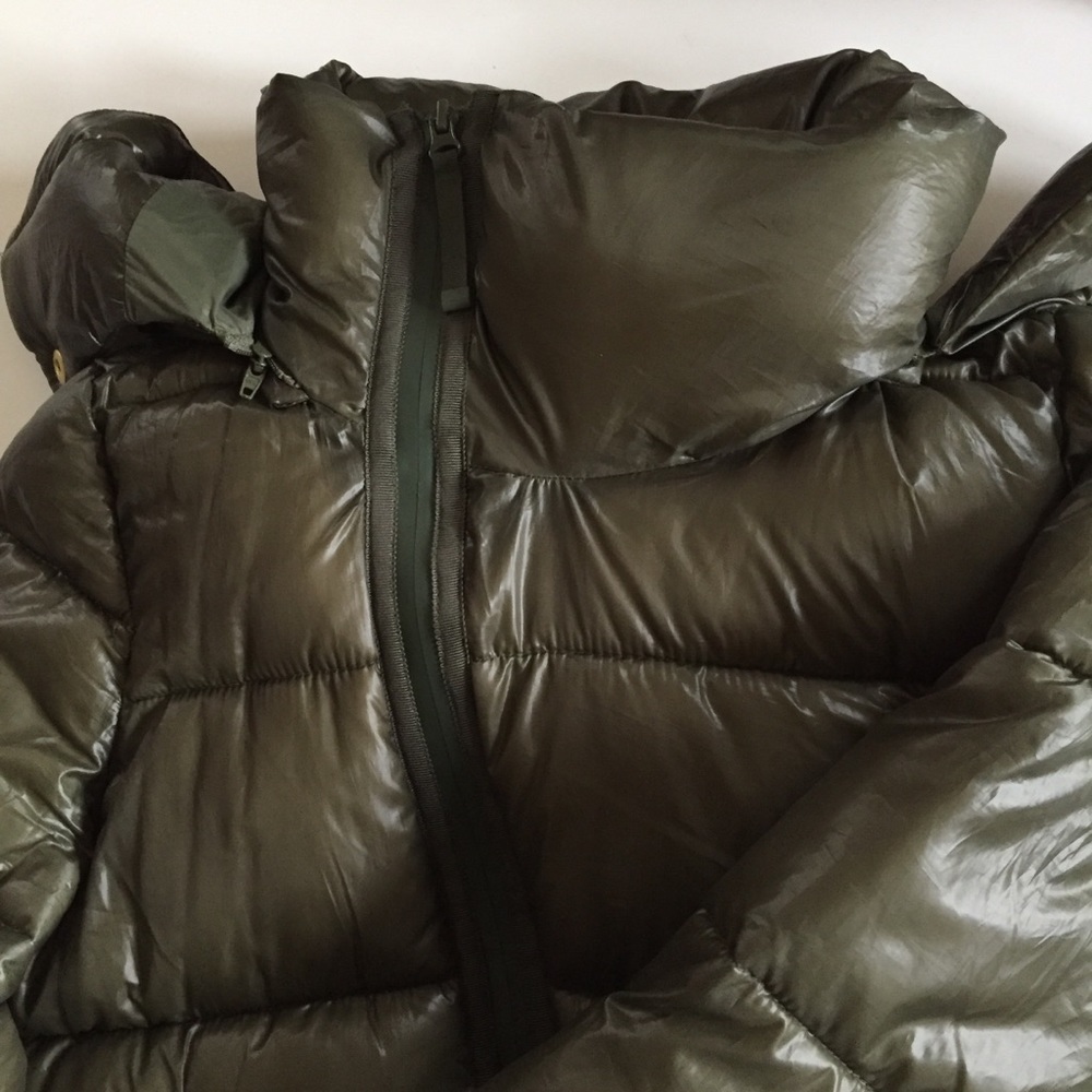 GAP Cropped Puffer Jacket Green